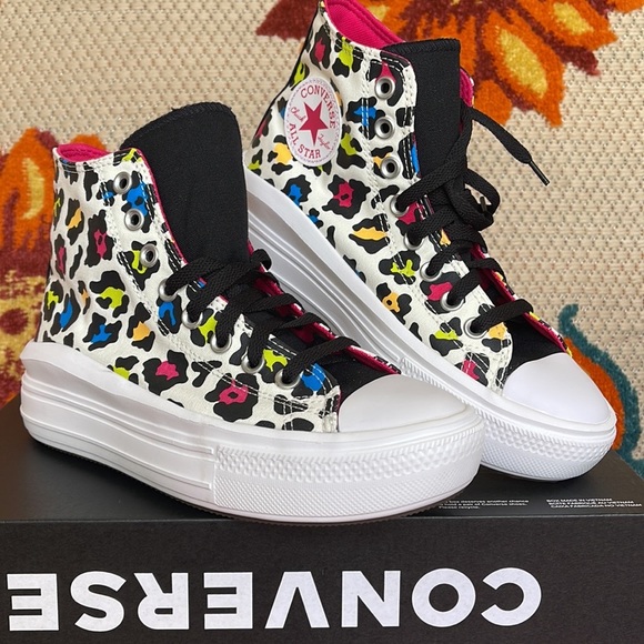 Converse 272376C
CTAS MOVE HI
EGRET/PRIME PINK/BLACK
Chuck Taylor All Star WMNS - Picture 9 of 16